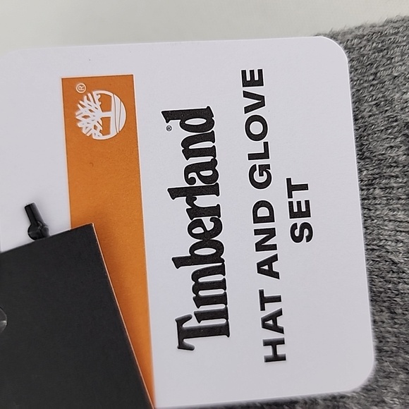 Timberland Youths Grey Knit Matching Hat & Gloves Size 4-7 - Picture 5 of 9